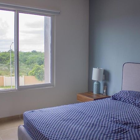 Departamento En Cancun Con 7 Albercas Tipo Playa Y Laguna Екстер'єр фото