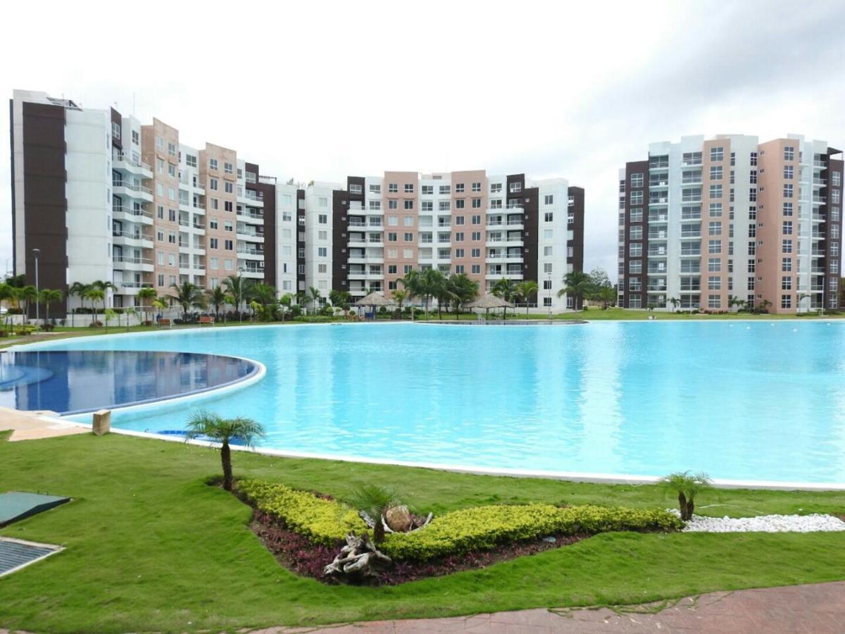 Departamento En Cancun Con 7 Albercas Tipo Playa Y Laguna Екстер'єр фото